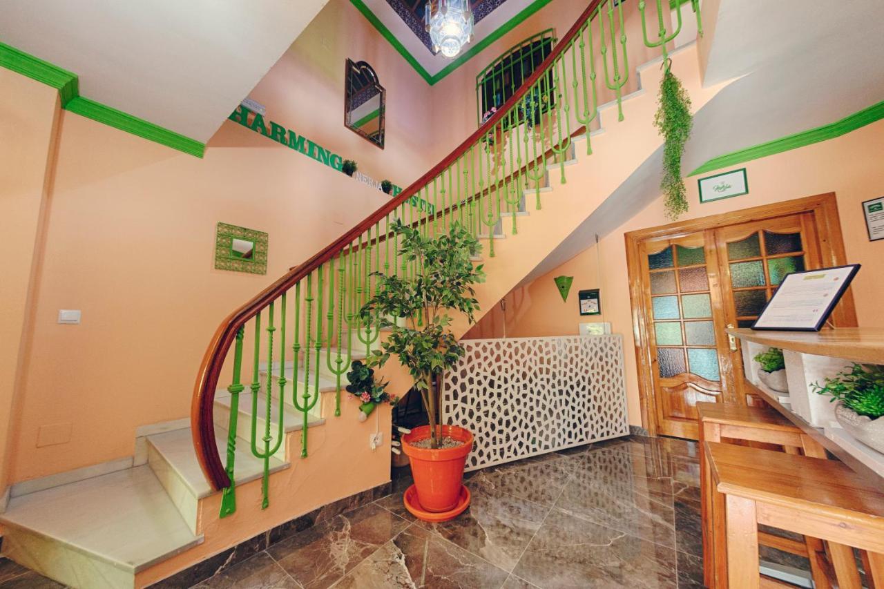 Charming Nerja Hostel Dış mekan fotoğraf